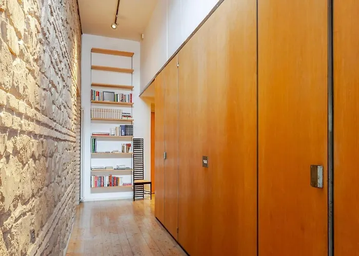 The Loft Boutique Vatican Museum Apartment
