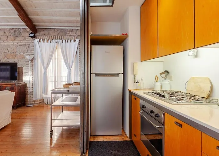 The Loft Boutique Vatican Museum Apartment
